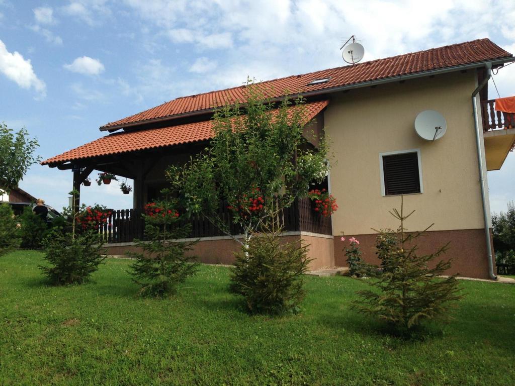 House Petra Apartamento Rakovica Exterior foto